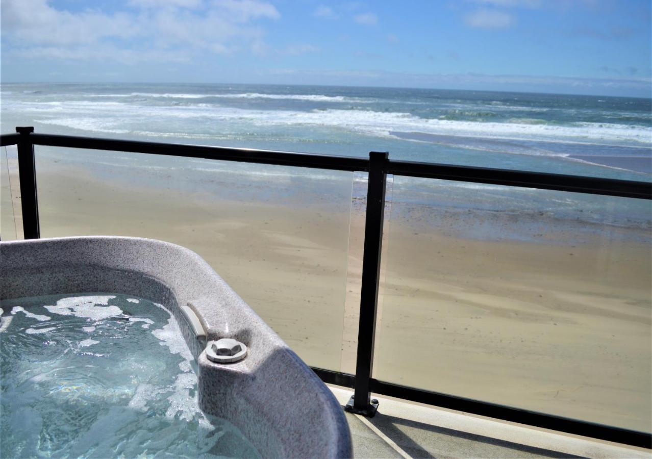 Beachfront Manor Hotel Lincoln City Exteriör bild
