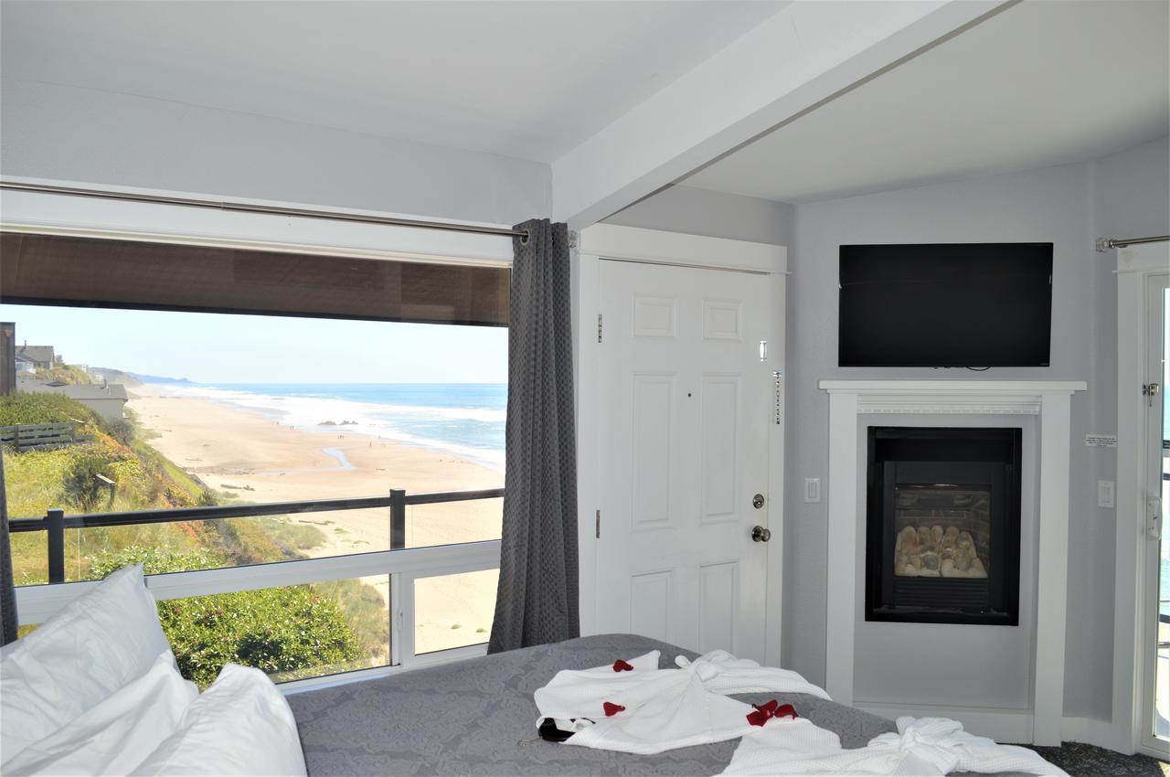 Beachfront Manor Hotel Lincoln City Exteriör bild